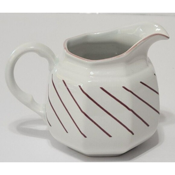 Vintage Mikasa Fresh Fruit Creamer DP 002 STRAWBERRIES Replacement - Picture 12 of 12